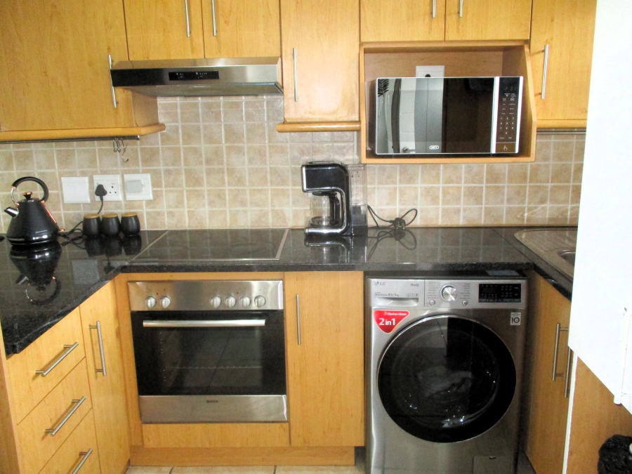 To Let 2 Bedroom Property for Rent in Strand North Western Cape